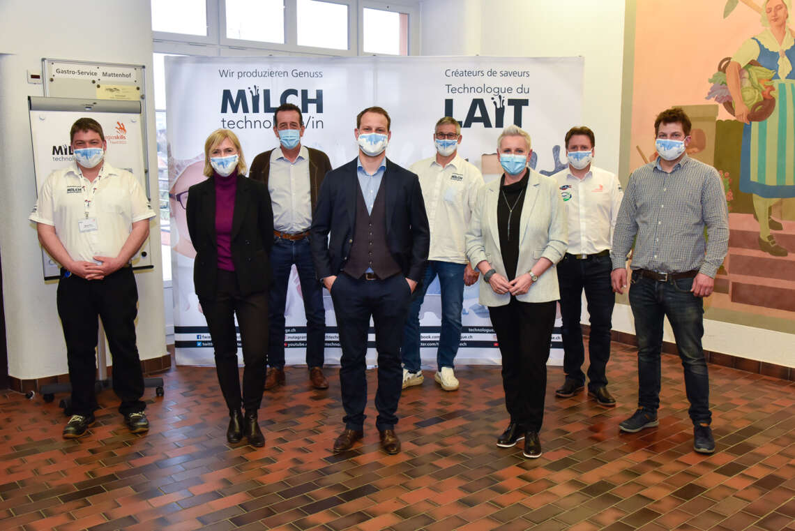 Le CO (de gauche à droite): Mario Dux, Alma Tsipoylidis, Ernst Friedli, Mathias Näf, Stefan Bürki, Karin Imboden, Marcel Aeschbacher, Marcel Gabriel.