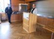 Karin Imboden (gérante de la SSÌL) donne l'éloge. Face arrière: Mathias Näf (président du CO).